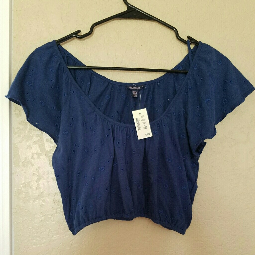 Aeropostale Crop Top